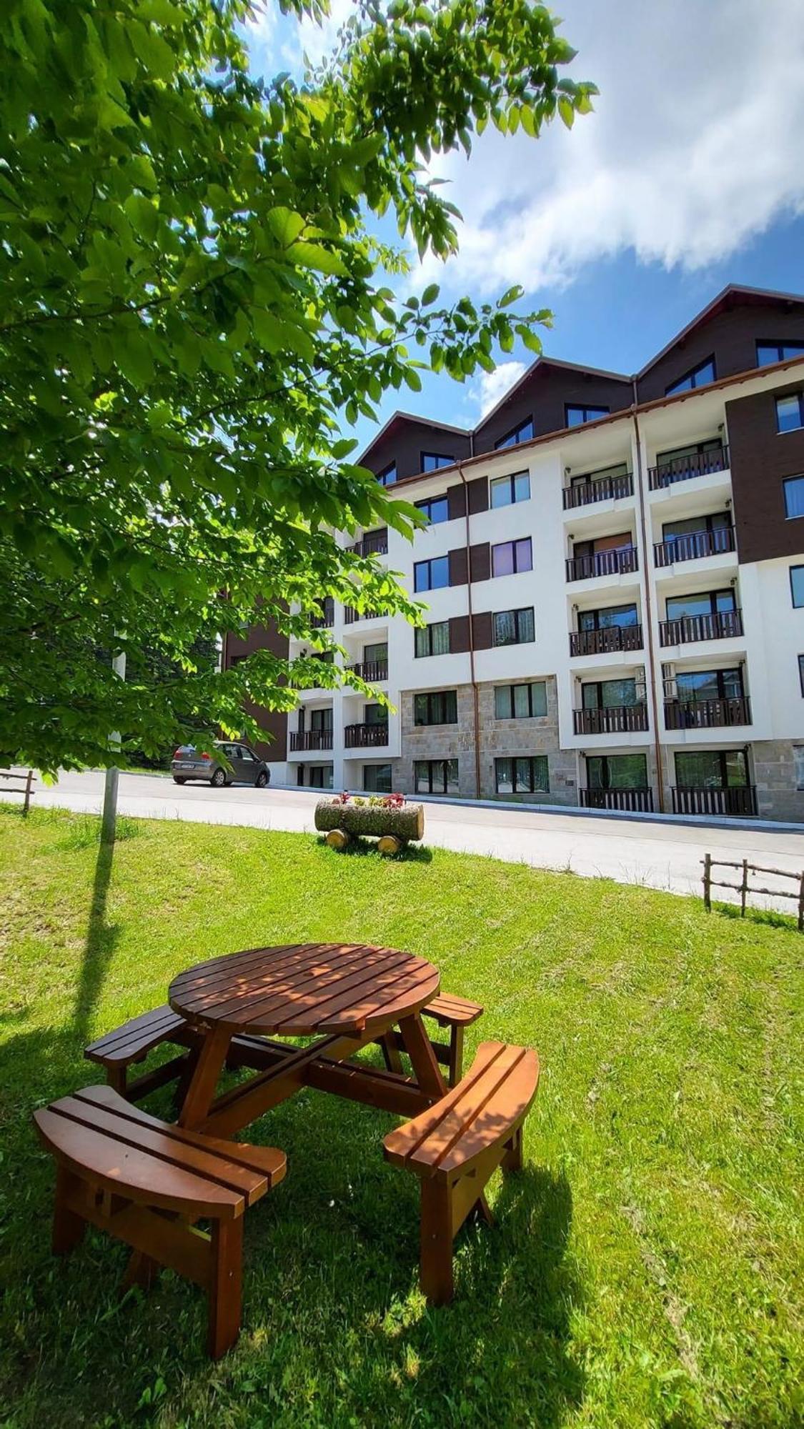 Pm Services Borovets Garden Apartments Екстер'єр фото